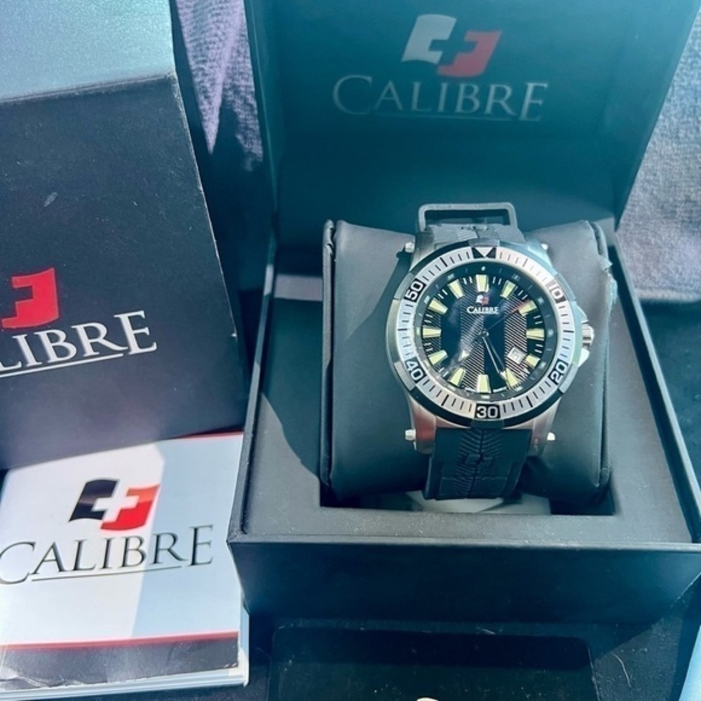 Calibre Hawk OPS Date Luminous Designer Sport Men’s Watch - Picture 7 of 7